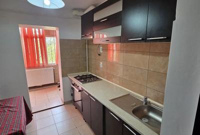 Apartament cu 2 camere decomandat în Nicolina - 4