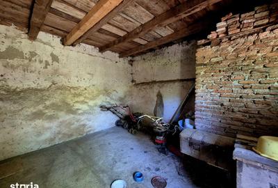 Casă cu 3 camere cu Teren 2753 Mp în Șercaia - 1