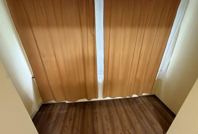 Apartament cu 2 camere decomandat în Micro 17