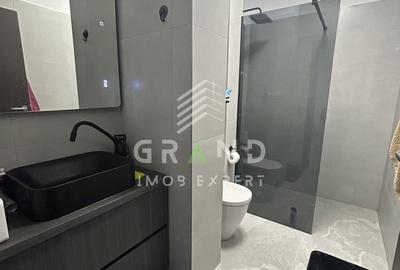 Apartament cu 2 camere semidecomandat în Florești