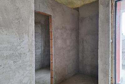 Duplex cu 5 camere cu Canalizare în Chitila - 15
