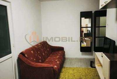 Apartament cu 2 camere nedecomandat în Central