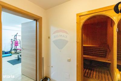 Apartament cu 4 camere semidecomandat în Herăstrău
