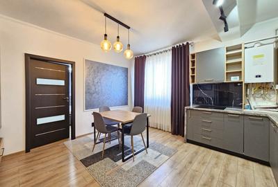 Apartament cu 2 camere semidecomandat, mobilat în Central