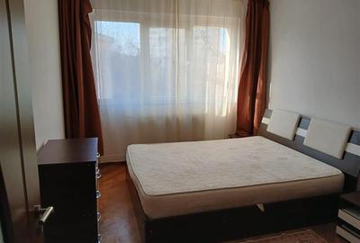 Apartament cu 2 camere decomandat, mobilat în Podu Roș