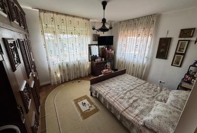 Casă individuală cu 6 camere cu Canalizare în Rahova - 18