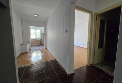 Garsonieră decomandată în Sânmartin - 6