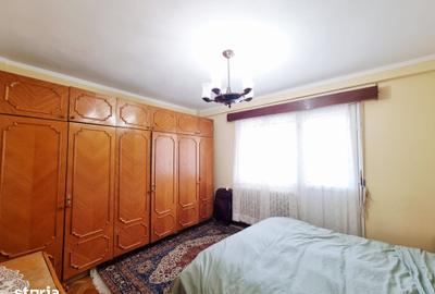 Apartament cu 4 camere în Central