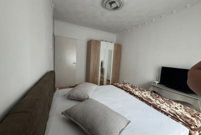 Apartament cu 3 camere decomandat în Rahova - 3