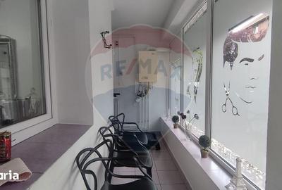 Spațiu comercial, de 34 mp, în Central - 7