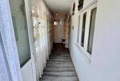 Casă cu Teren 666 Mp în Calotești - 7