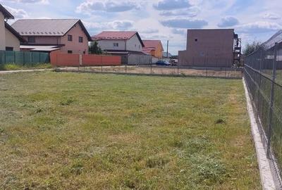 Teren de 500 mp, în Central - 4