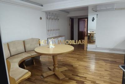 Apartament cu 3 camere semidecomandat, mobilat în Rahova