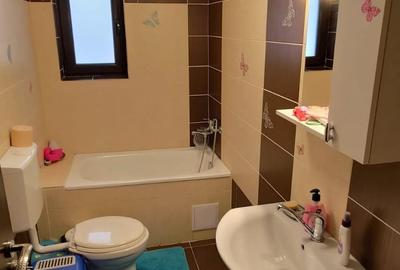Casă cu 4 camere decomandat cu Teren 270 Mp în Chiajna