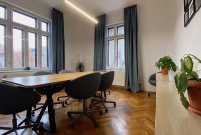 Apartament cu 7 camere semidecomandat, mobilat în Capitale - 6