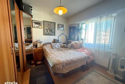 Apartament cu 3 camere semidecomandat în Central - 3