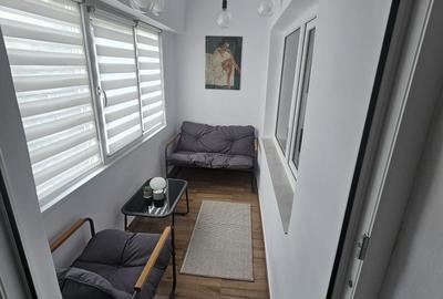 Apartament cu 2 camere decomandat în Central