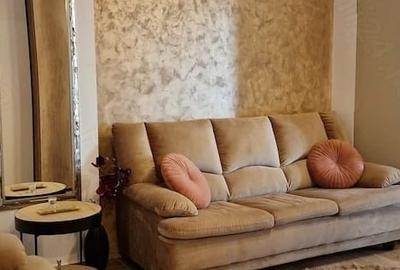Apartament cu 2 camere decomandat în Păcii