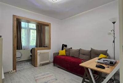 Apartament cu 2 camere decomandat în Mircea cel Bătrân