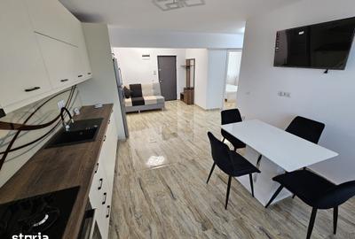 Apartament cu 3 camere decomandat în Dâmbul Rotund