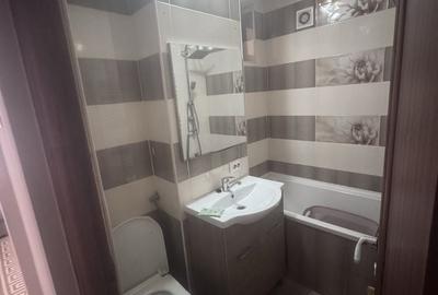 Apartament cu 3 camere decomandat în Central - 2
