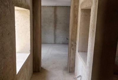 Casă cu 3 camere decomandat în Central