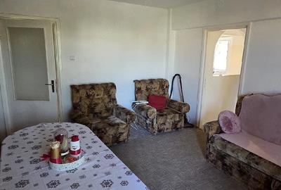 Apartament cu 3 camere decomandat în Micro 16 - 1