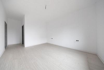 Casă cu 4 camere în Cărpiniș - 3