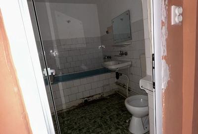 Apartament cu 2 camere decomandat în Tineretului - 2