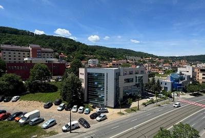 Apartament cu 2 camere decomandat în Central - 9