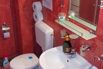 Casă cu 4 camere cu Teren 100 Mp în Central