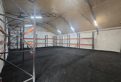 Spațiu industrial, de 220 mp, în Bucium