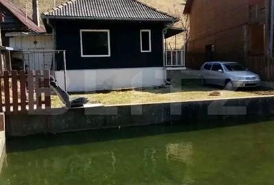 Casă cu 2 camere cu Teren 1380 Mp în Gheorgheni