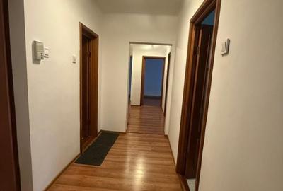 Apartament cu 3 camere în Gării
