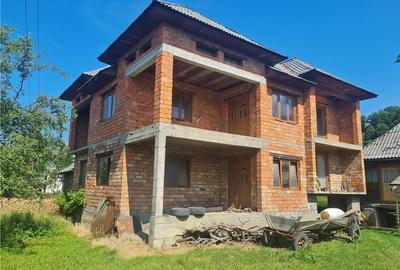 Casă în Săliște - 1