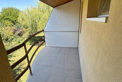 Apartament cu 2 camere semidecomandat în Dumbrăvița