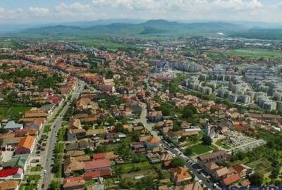 Teren de 5800 mp, în Central - 3