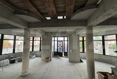 Casă cu 2 camere cu Teren 800 Mp în Șișești - 11
