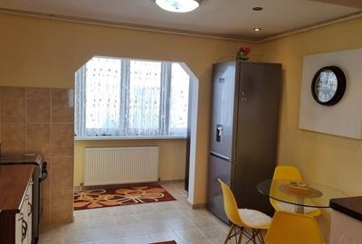 Apartament cu 2 camere decomandat în Central - 2