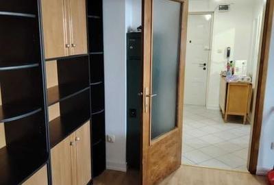 Apartament cu 2 camere decomandat, mobilat în Crângași