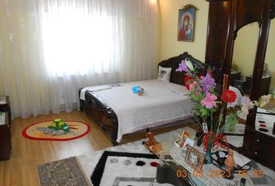 Casă cu 5 camere cu Teren 129 Mp în Lacu Dulce - 7