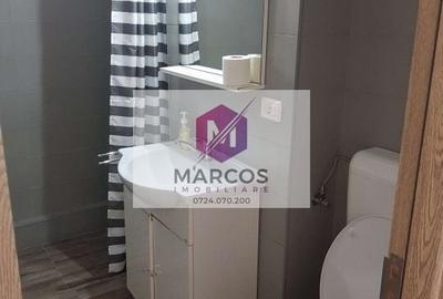 Apartament cu 2 camere semidecomandat în Micro I - 8