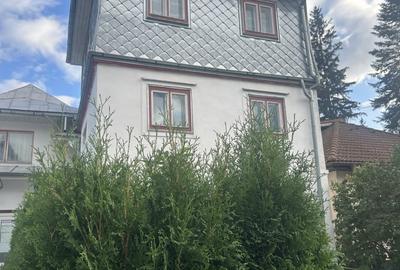 Casă individuală cu 14 camere cu Canalizare în Zamora