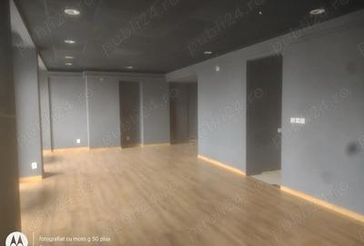Spațiu comercial, de 86 mp, în Delfinariu