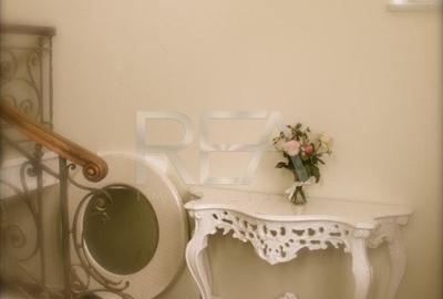 Casă individuală cu 27 camere cu Canalizare în Central - 24