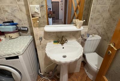 Apartament cu 4 camere în Podu Roș - 9