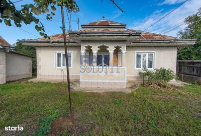 Casă cu 3 camere în Secu