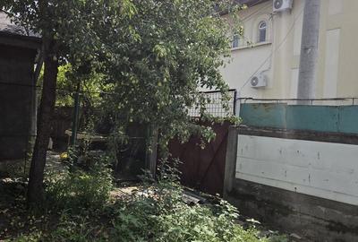 Casă cu 4 camere cu Teren 236 Mp în Central - 10