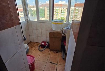 Apartament cu 2 camere decomandat în Rogerius - 7