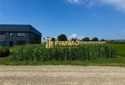 Teren intravilan de 1600 mp, în Ipotești